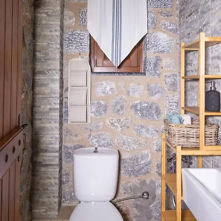 Souvala Stone House Chalet